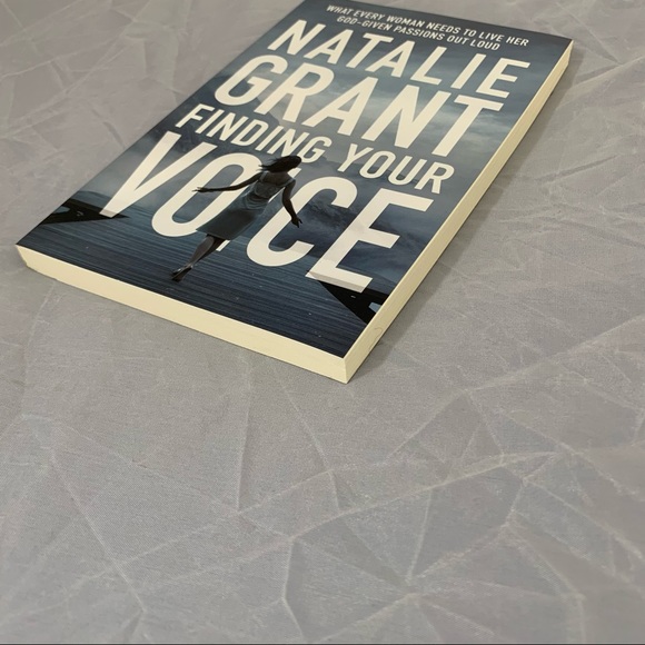 Natalie Grant Finding Your Voice Book - Picture 4 of 5